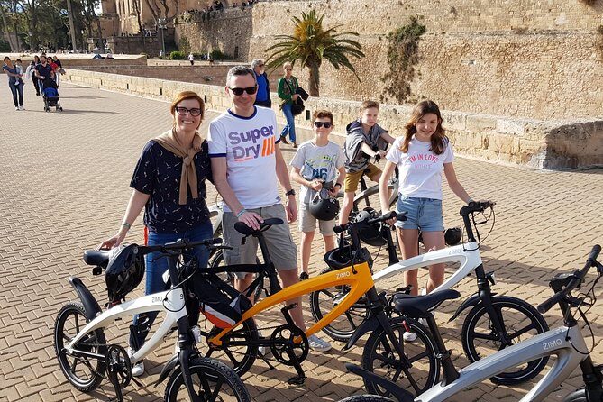 2 Hours E-Bike Tour in Palma - Palma Old Town by bike: cobblestones, churches, buildings, and convent traditions