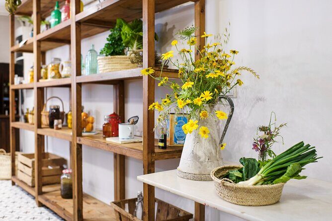 4-Hour Market Visit and Traditional Cooking Workshop in Palma - Tips to get the most out of your market and cooking day