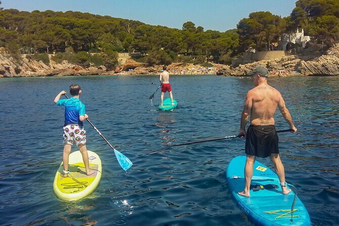 90' Stand Up Paddle tour in a small group in Cala Ratjada - English instruction: a real comfort factor
