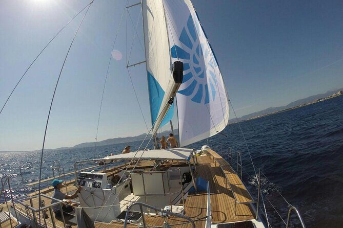 Adult Only Sunset Catamaran Palma bay - Tapas onboard as the sun goes down