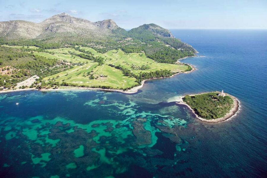 Alcudia: Boat Trip to Coll Baix - Onboard Vibes and the Food/Drink Reality