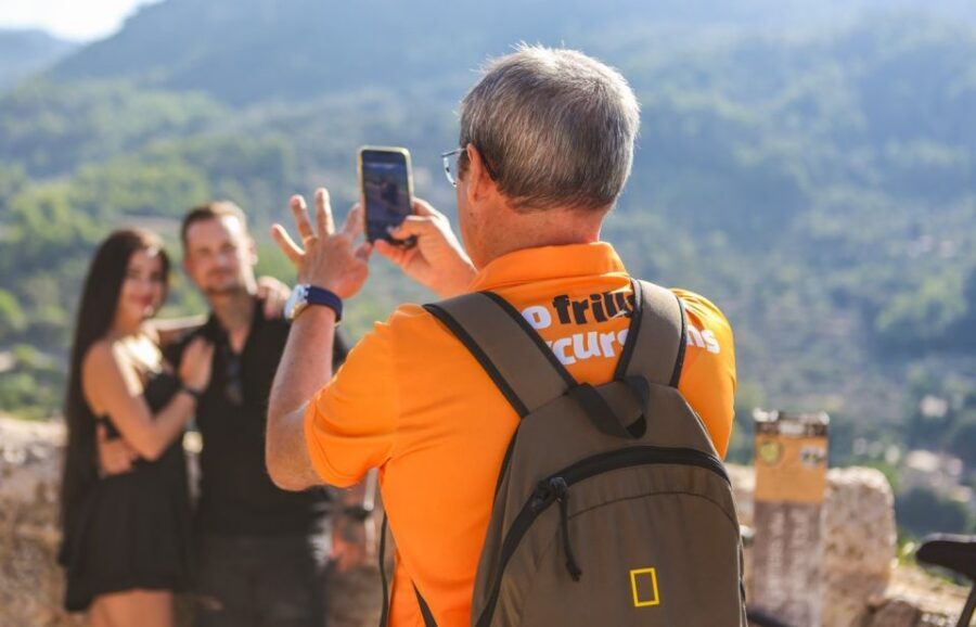 Alcudia/Marratxi: Valldemossa & Soller Tour by Tram & Bus - Coach-to-coast routing: how the day flows from start to finish