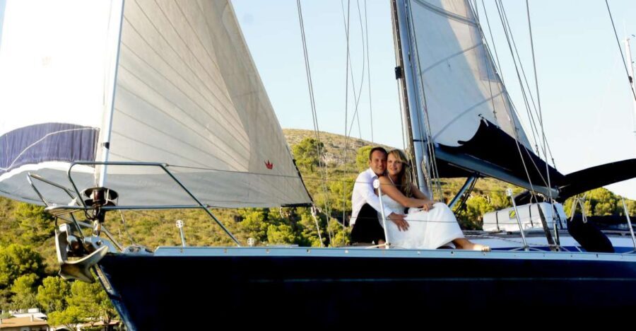 Alcudia: Romantic Sailing Trip with Diner for 2 - Why Alcudia Bay makes this feel instantly special