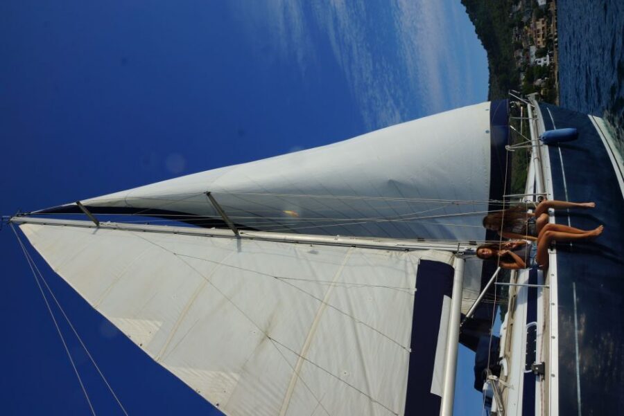 Alcudia: Sailing Yacht Excursion with Wine & Tapas - Weather, group size, and the one downside to keep in mind