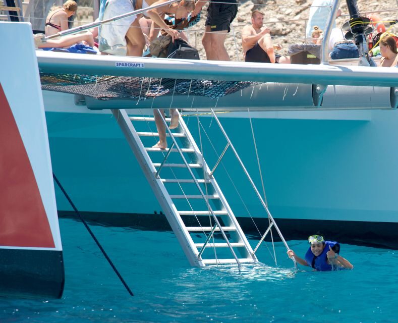 Alcudia: Sunset Catamaran Tour with Dinner and Snorkeling - The Dinner Moment: What the Buffet Feed Is Like at Sea
