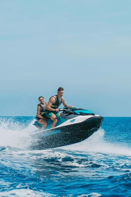 Andratx: Jetski Tour 30' - 30 minutes on the water: what this jetski tour is really like