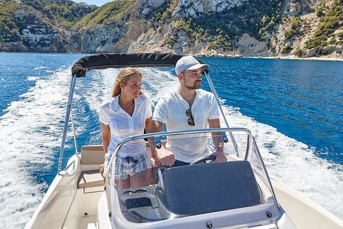 Boat rental without license - B520 'Neptuno' (5p) - Can Pastilla - Small-boat independence tips that match how this rental works