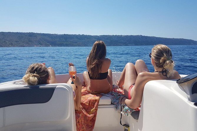 Boat rental without license - B540 'Gaia' (5p) - Can Pastilla - Your 4 hours on the water: a smart plan for choosing where to go