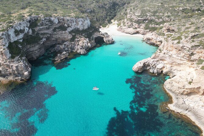 Boat tour Cala Figuera, Es Pontas, Caló de Moro, Cala Marmols - Meeting Point, Private-Group Setup, and How the 2.5 Hours Flows