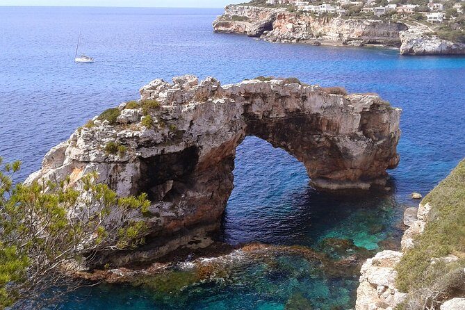 Boat tour from Cala Figuera to Caló del Moro and S´Almonia - From Cala Figuera, it’s all about the coastline views