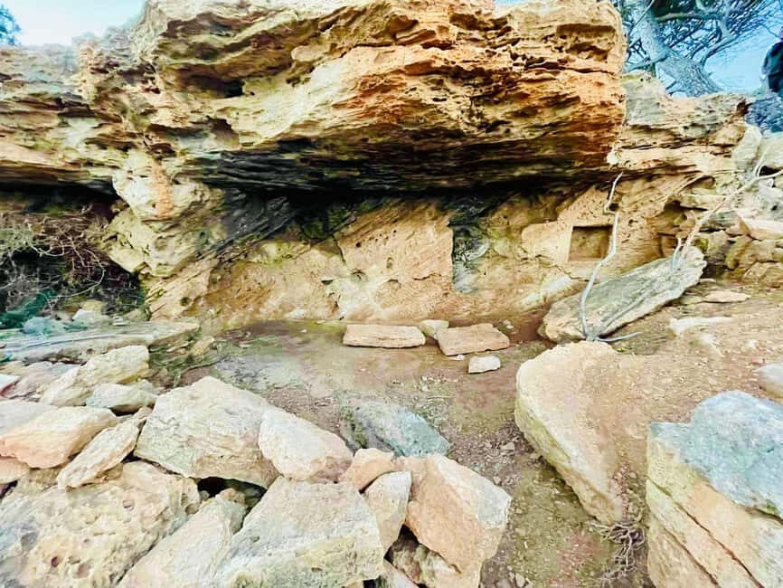 Cala Millor: real treasure hunt in natural reserve, fun walk - The App System: Points, Audio Stories, and a Very Low-Stress Start