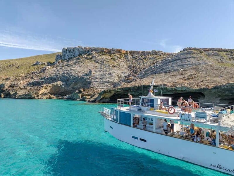 Cala Rajada: Boat Excursion with Drinks and Food - The 5.5-Hour Plan: Sailing Out, Swimming Often, Back at 4:00