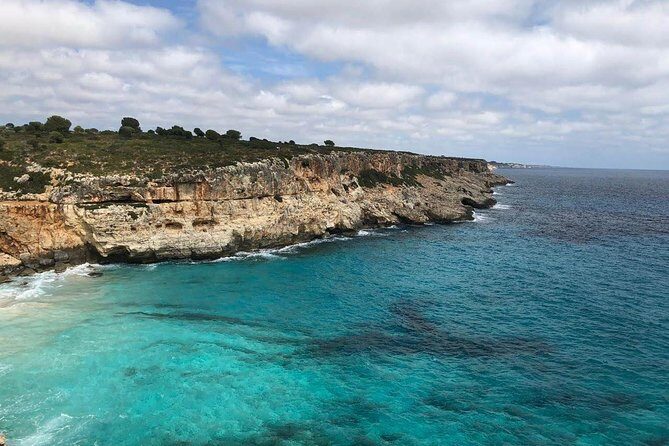Cala Romantica Water Cave Adventure - Hike to the cove: the part that sets you up for everything else
