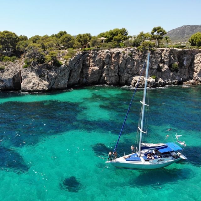 Can Pastilla: Sailboat Tour with Snorkeling, Tapas & Drinks - The second stop: a view point with more water time