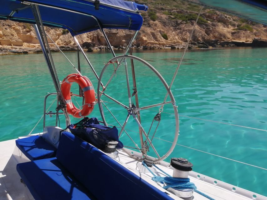 Can Pastilla: Sailboat Tour with Snorkeling, Tapas & Drinks - Group size, boat comfort, and the private-charter feel