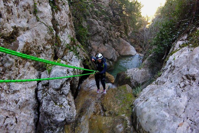 Canyoning Mallorca - Gear and comfort: wetsuit, harness, helmet, and what to bring
