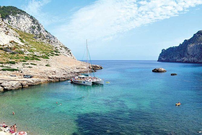 Catamaran Cruise from Port d'Alcudia with Lunch and Swim Stop - Who Should Book This Cruise (and Who Should Rethink It)