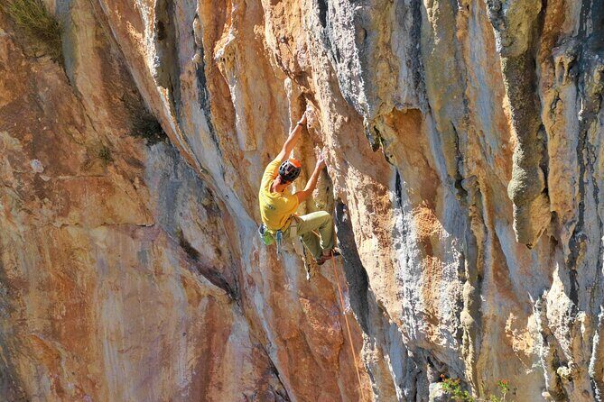 Climbing day in private tour - Equipment, language, and the private-group advantage