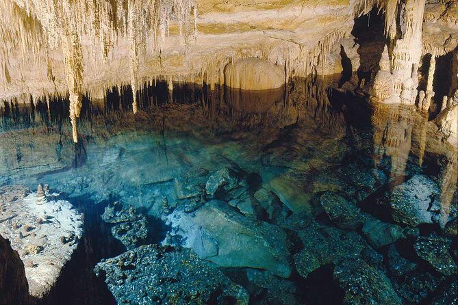 Drach Caves and Pearl Shop Mallorca Half Day Tour - The Coach Ride: Air-Conditioned Comfort, Plus Real-World Bumps