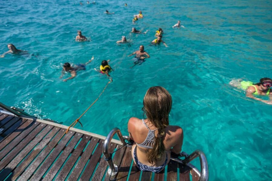 El Arenal, Mallorca: Bay of Palma Boat Tour with Snorkeling - Timing and ride comfort: how the 2 hours usually play out