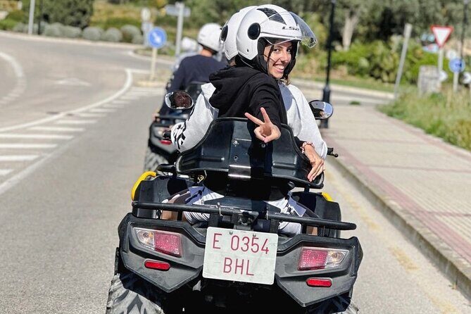 Excursion in Mallorca by Quad - The Port d’Andratx photo break: short stop, real atmosphere