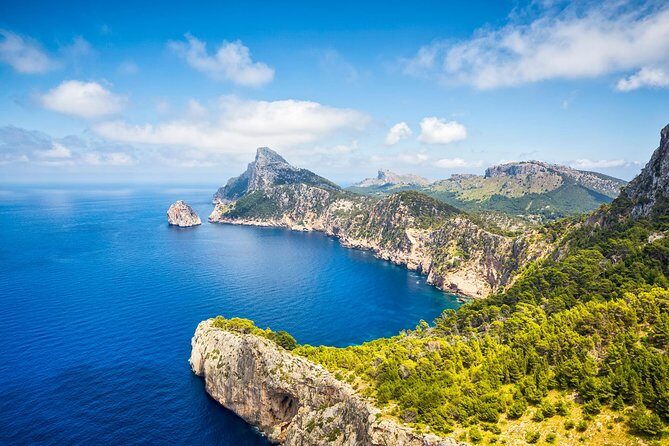Explore Mallorca in Your Own Formula One Car - Who should book this (and who might skip it)