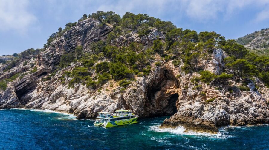 Font de Sa Cala: East Coast Glass-Bottomed Catamaran Tour - Porto Cristo by Water and On Land: More Time, More Variety