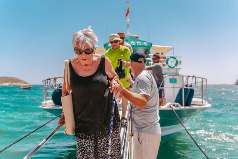 From Magaluf: Palma Bay Sightseeing Cruise with Live Music - Alcohol Rules on This Boat: Plan Around No Alcohol Sales