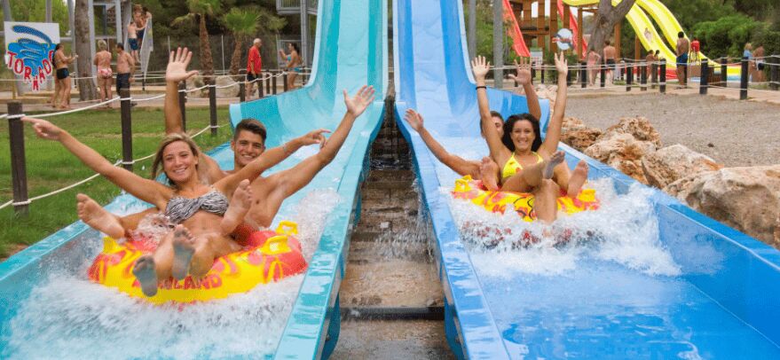 From Mallorca: Aqualand and Arenal Tickets and Transfer - Getting There Smoothly: The Air-Conditioned Transfer Value