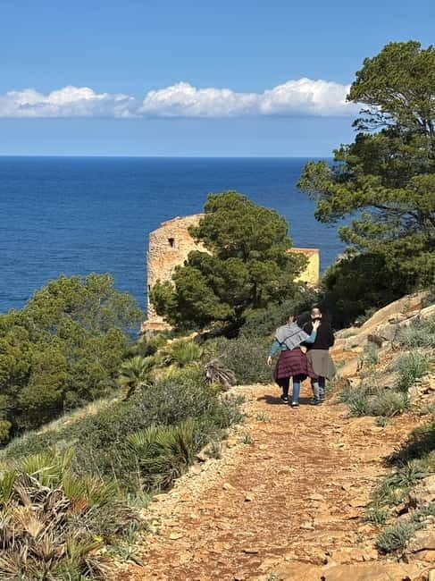 From Palma: Sierra de Tramuntana Hiking with small Picnic - The two-hour mark: where the picnic fits (and why it helps)