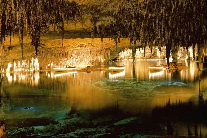 Full day tour to the Caves of Drach and Caves of Hams in Mallorca - Cuevas del Hams: guided cave time where crowds can get close