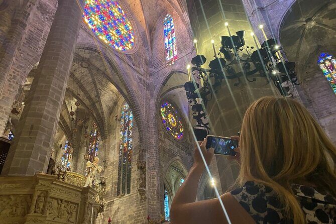Gaudí and Modernist Art: Guided Tour in Palma de Mallorca - Catedral de Mallorca With Guaranteed Skip-the-Line Entry
