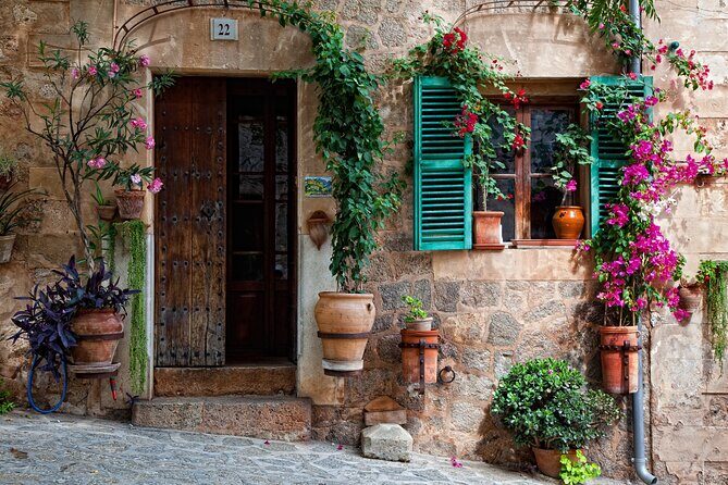 Guided Route through Palma with Cathedral and visit to Valldemossa (4H) - Meeting Point Timing: Your Best Friend Here