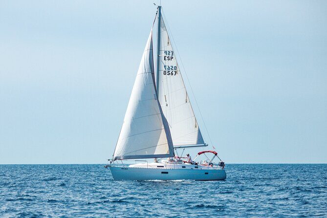 Half day on a private sailboat in Mallorca (port d'andratx) - Private Half-Day Sailing From Port dAndratx