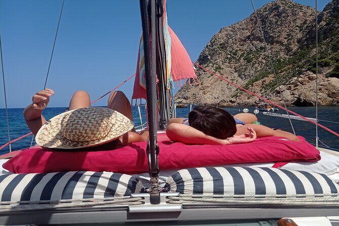 Half day on a private sailboat in Mallorca (port d'andratx) - Stop Two: More Time in the Water, Not Just More Sailing