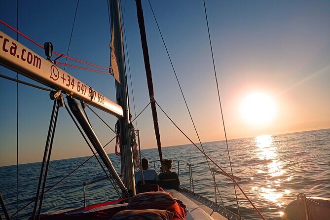 Half day on a private sailboat in Mallorca (port d'andratx) - Who This 4-Hour Private Sailboat Day Is Best For