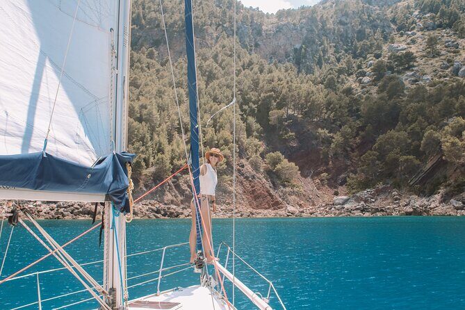 Half Day Private Sailing Tour along the Tramuntana Coast - Private Tramuntana Coast sailing from Port de Sóller: the vibe