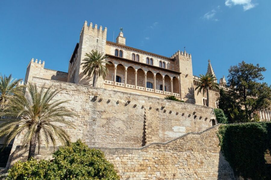 Highlights & Hidden Gems of Palma de Mallorca Private Tour - How the tour keeps you off the busiest paths