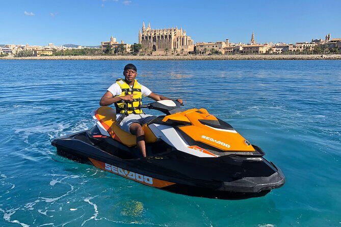 Jetski Tour to the Emblematic Palma Cathedral - Price and value: why 30 minutes can feel worth it
