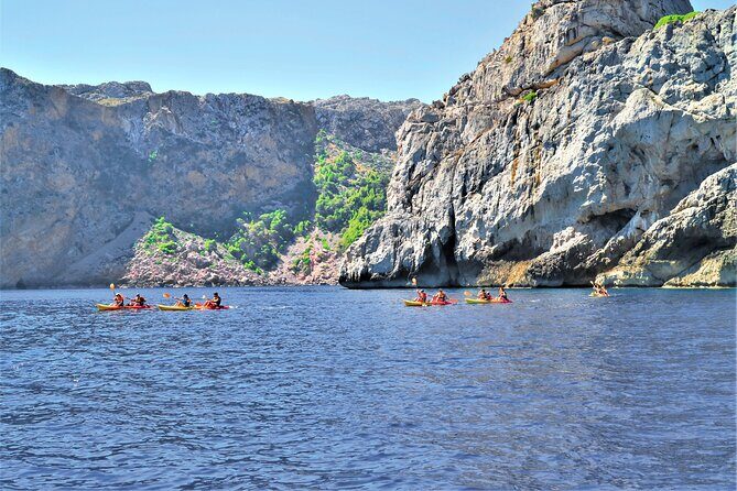 Kayak Secret Beach - Who Should Book Kayak Secret Beach (and Who Might Skip It)