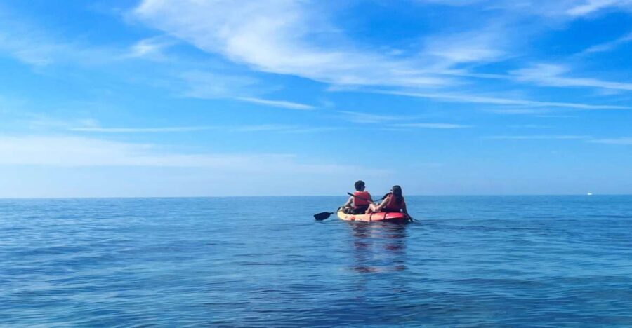 Kayak Tour Bay of Palma - Kayaking the Bay of Palma the way you actually feel it
