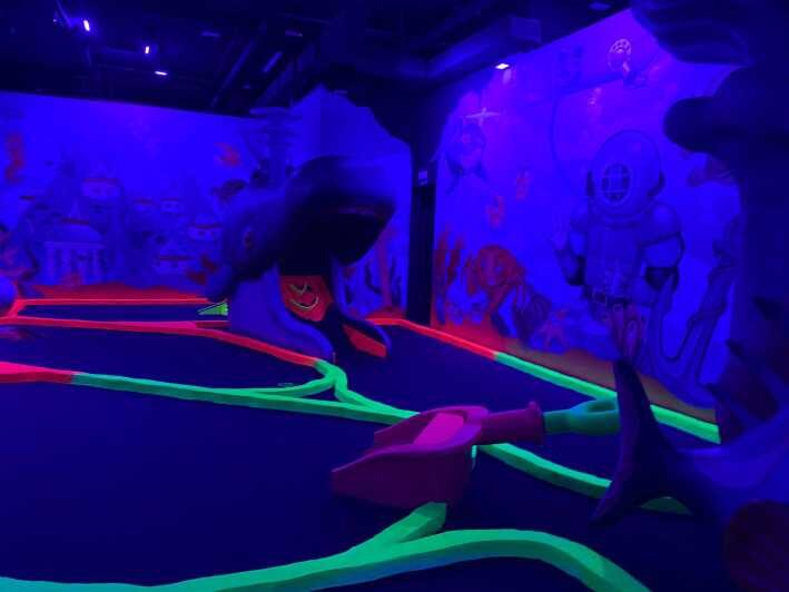 Magaluf ; Minigolf indoor - Inside SeaGolf in Magaluf: What the Experience Really Feels Like