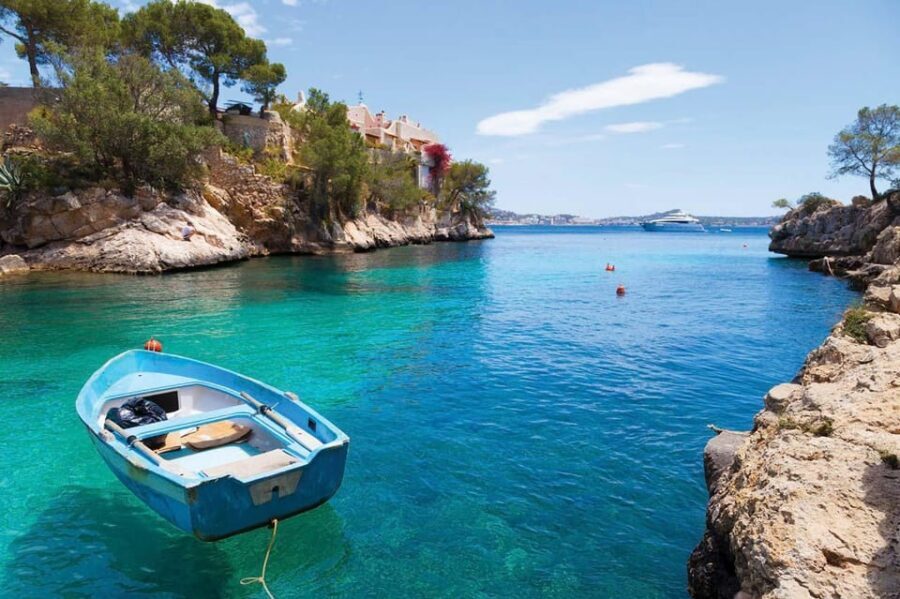 Mallorca: 2-Hour Coastline & Malgrat Islands Catamaran Tour - A Short Mallorca Catamaran for Southwest Coast Views