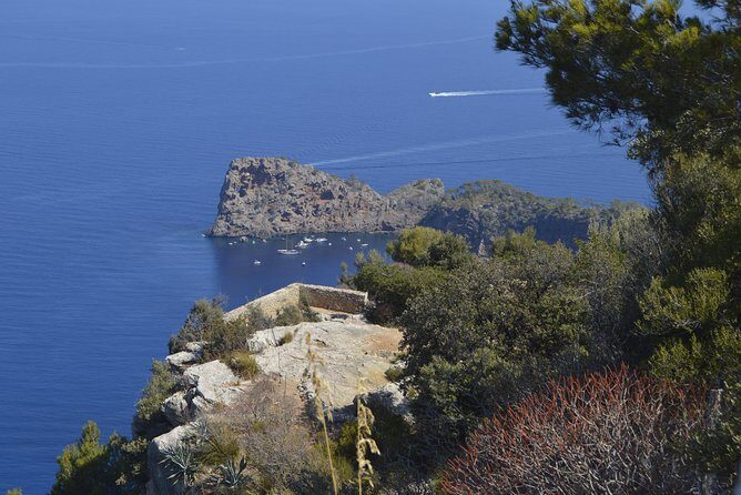 Mallorca: 5-hours Hidden Marvels Tour - What to expect on the ground: walking, timing, and your day plan