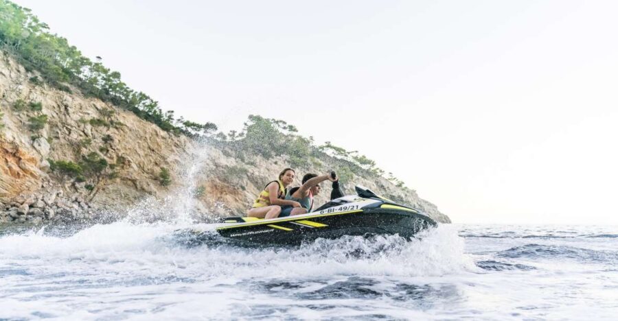 Mallorca: Alcudia Bay Jet Ski Tour - Who should book this Alcudia Bay jet ski tour