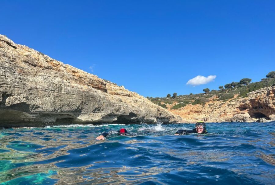 Mallorca: Aquatic Cave Exploration Guided Tour - Safety, comfort, and who this tour suits (and who should skip)