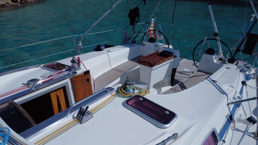 Mallorca: Cala Vella Boat Tour with Swiming, Food, & Drinks - A 4-Hour Sail From Palma’s Club San Antonio