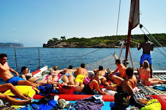 Mallorca Catamaran Tour in the Bay of Pollensa - Why the Bay of Pollensa catamaran feels like value