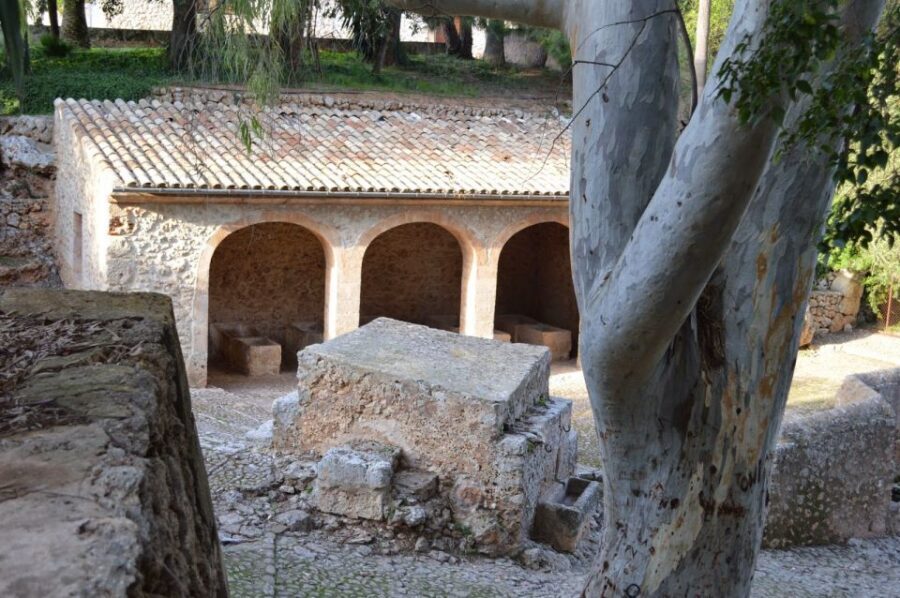 Mallorca: Discovering 5 Charming Villages of Mallorca - Montuïri: culture and gastronomy in the south-central interior