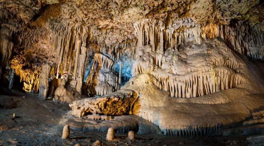 Mallorca: Drach and Hams Caves, and Porto Cristo Day Tour - Porto Cristo: Your Chance to Reset Between the Caves and Pearls